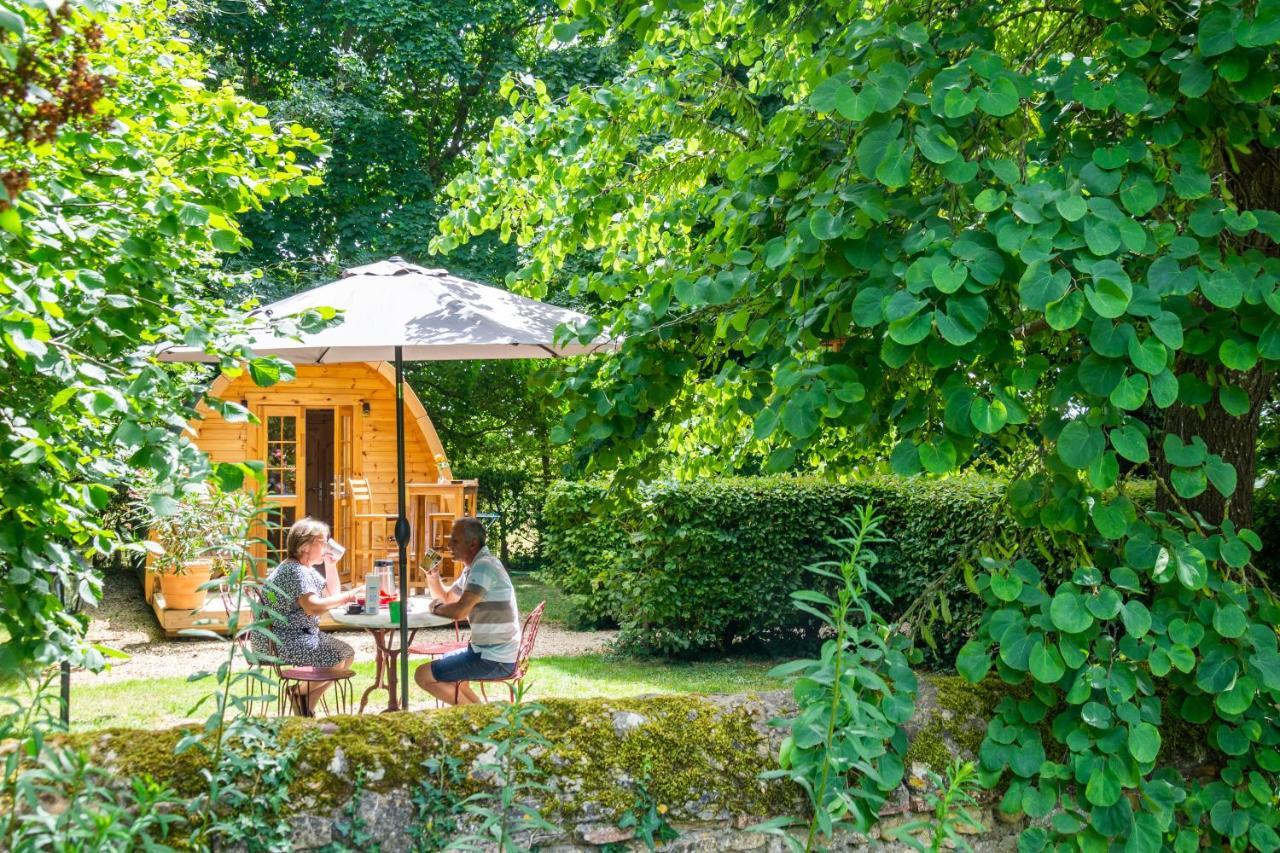 Cabane En Bois Avec Bain Nordique Asnieres-sur-Vegre Exterior photo